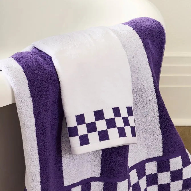 Bath Towel with Violet Check Border
