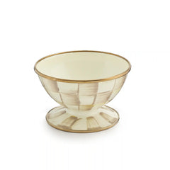 Rosy Check Ice Cream Dish